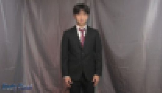 レスリング経験者の餃子耳スーツBOYを拘束＆快楽責めに！！