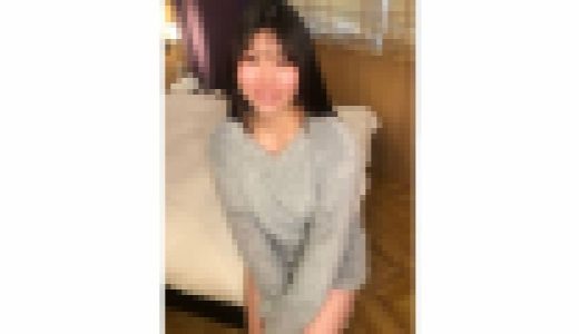 [即ハメ中出し素人妻］無修正　人妻ラブホで中出し！ 擦れてない普通で旦那さんしか知らないぐしょ濡れマンコに生挿入で淫らに喘いでドエロいトロ顔でみつめてきます